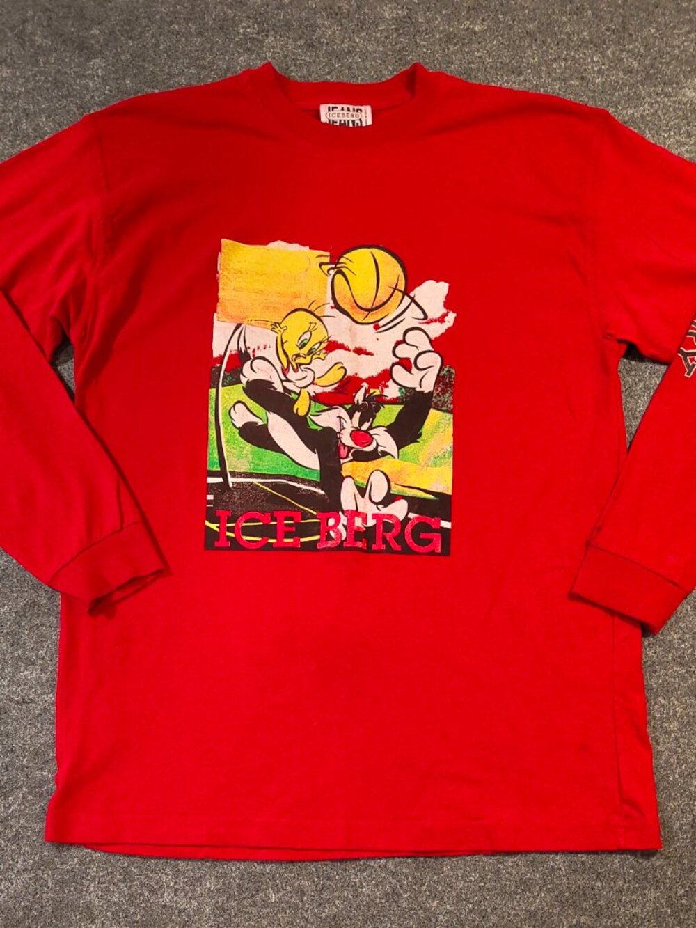 Iceberg Jeans Looney Tunes Tweety & Sylvester Long Sleeve Shirt Red 2XL